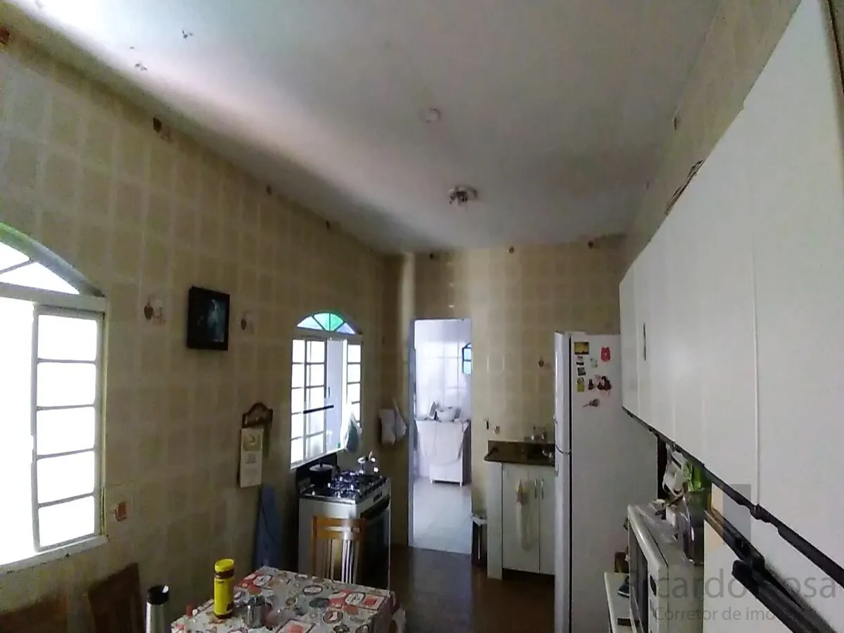 Foto 4 de Casa de 3 quartos (1 suíte) com varanda e aquecedor solar, Santo Antônio