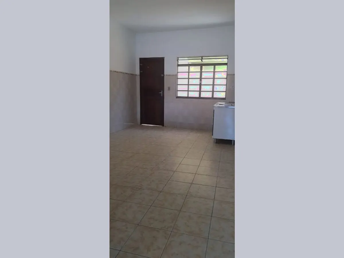 Foto 2 de Casa de 3 quartos com garagem para alugar na Rua Desembargador Francisco Rosa, Boa Vista