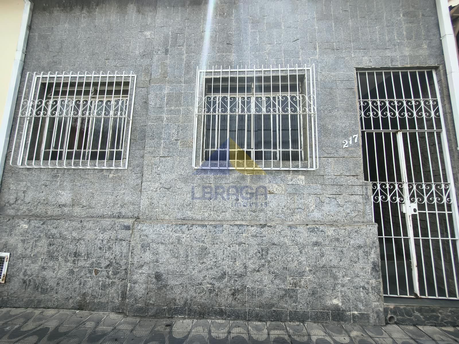 Foto 2 de Casa de 3 quartos (1 suíte) próxima ao Colégio das Irmãs, Varginha