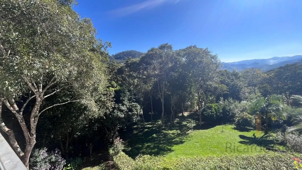 Foto 5 de Casa de 3 suítes em condomínio rural, terreno de 3.216 m² com vista para a serra, Mato Dentro