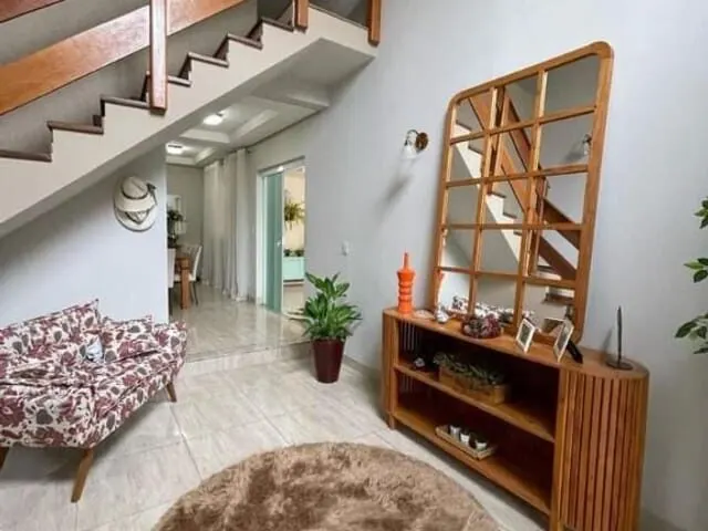 Foto 2 de Casa de 3 suítes com área gourmet e piscina, Centro