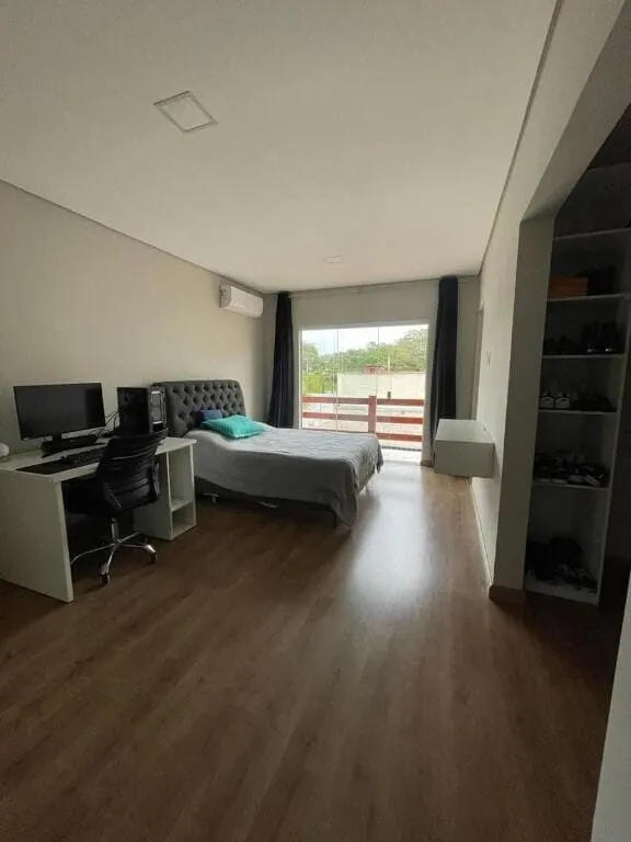 Foto 7 de Casa de 3 suítes com área gourmet e piscina, Centro