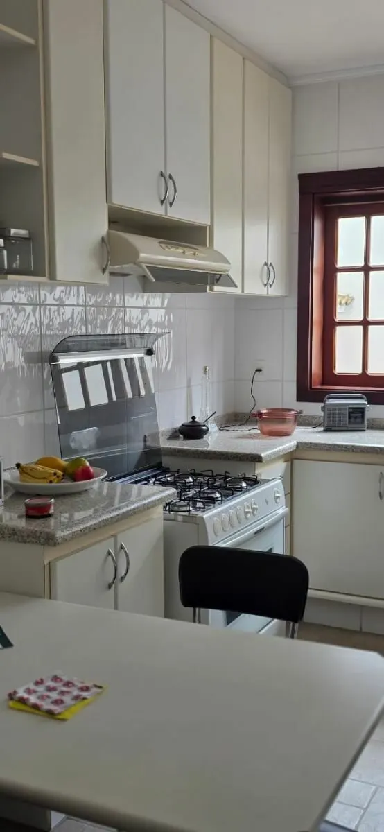 Foto 6 de Casa de 3 suítes com piscina, sauna e espaço gourmet, Pinheirinho