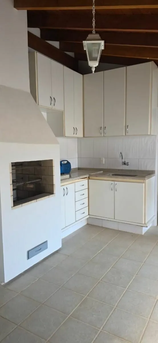 Foto 7 de Casa de 3 suítes com piscina, sauna e espaço gourmet, Pinheirinho