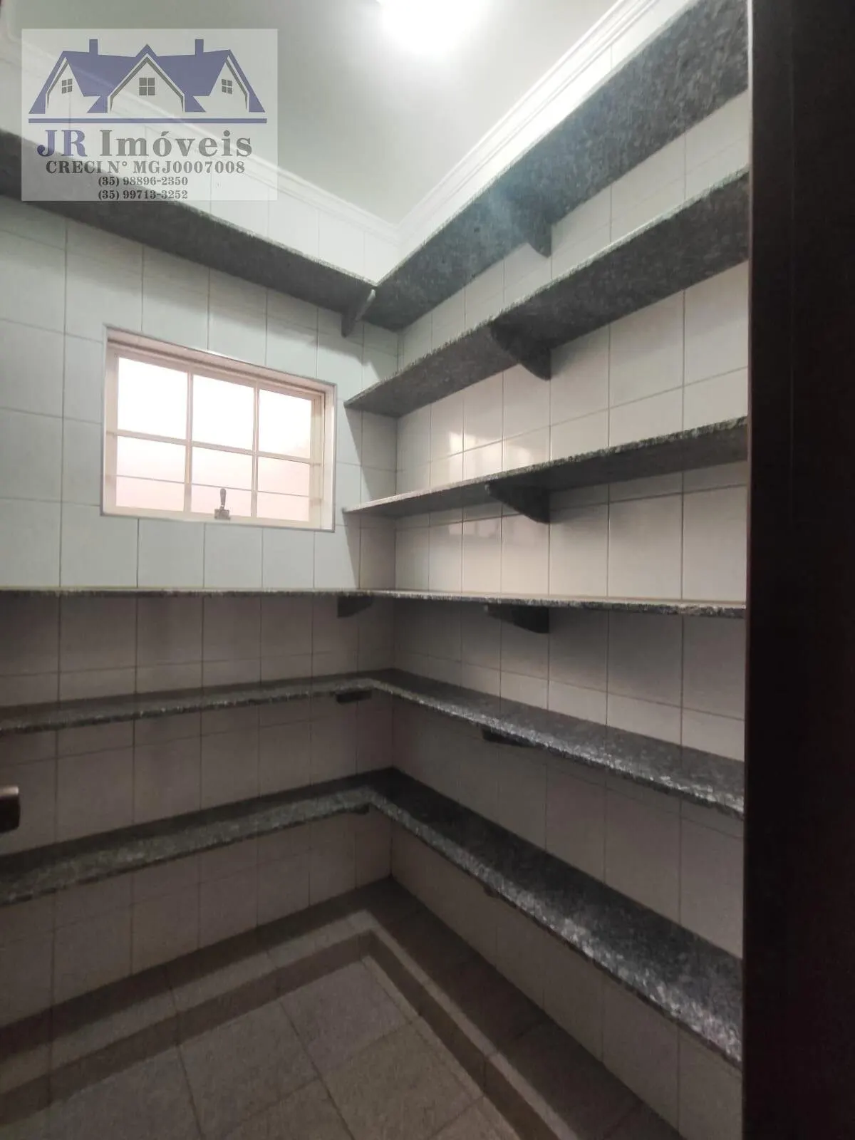 Foto 5 de Casa de 3 suítes com piscina, área gourmet e escritório, Pinheirinho