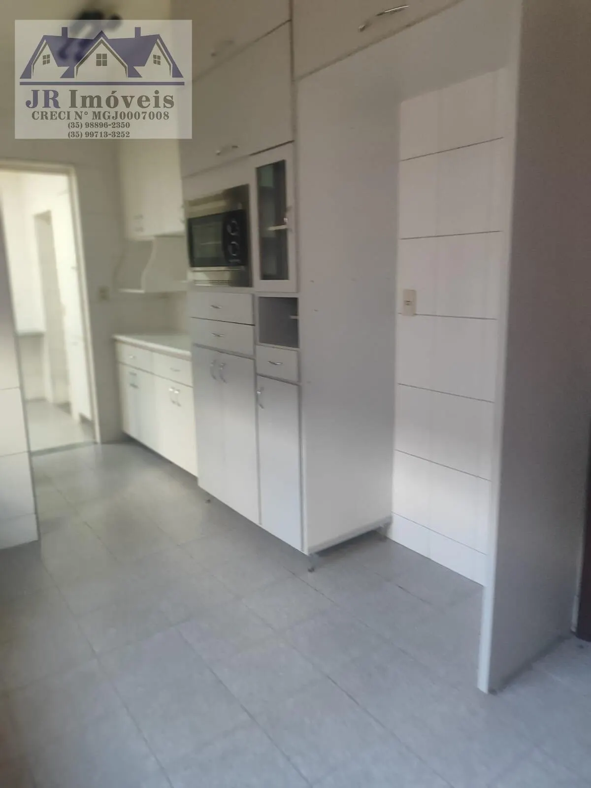 Foto 6 de Casa de 3 suítes com piscina, área gourmet e escritório, Pinheirinho