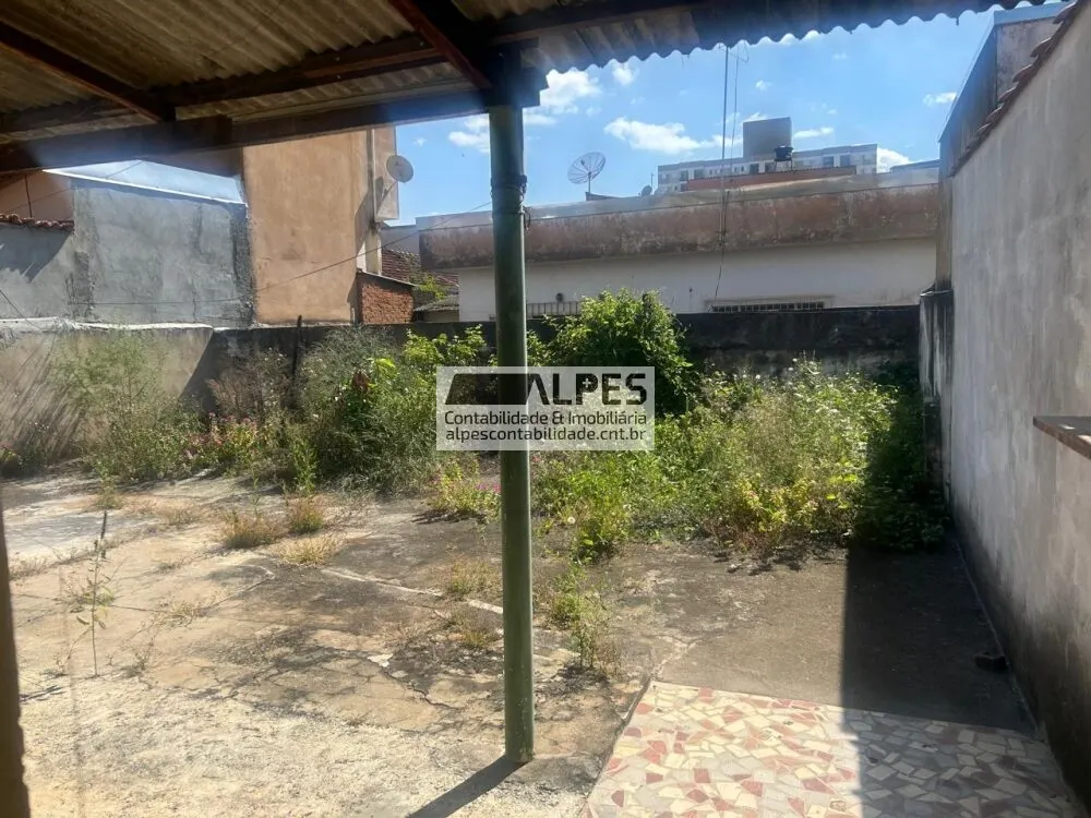 Foto 6 de Sobrado de 4 quartos com amplo quintal, Avenida
