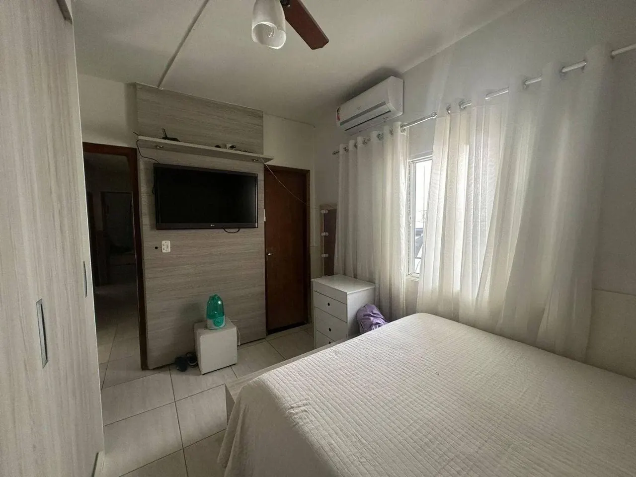 Foto 5 de Casa de 4 quartos (1 suíte) com móveis planejados e 3 vagas, Avenida