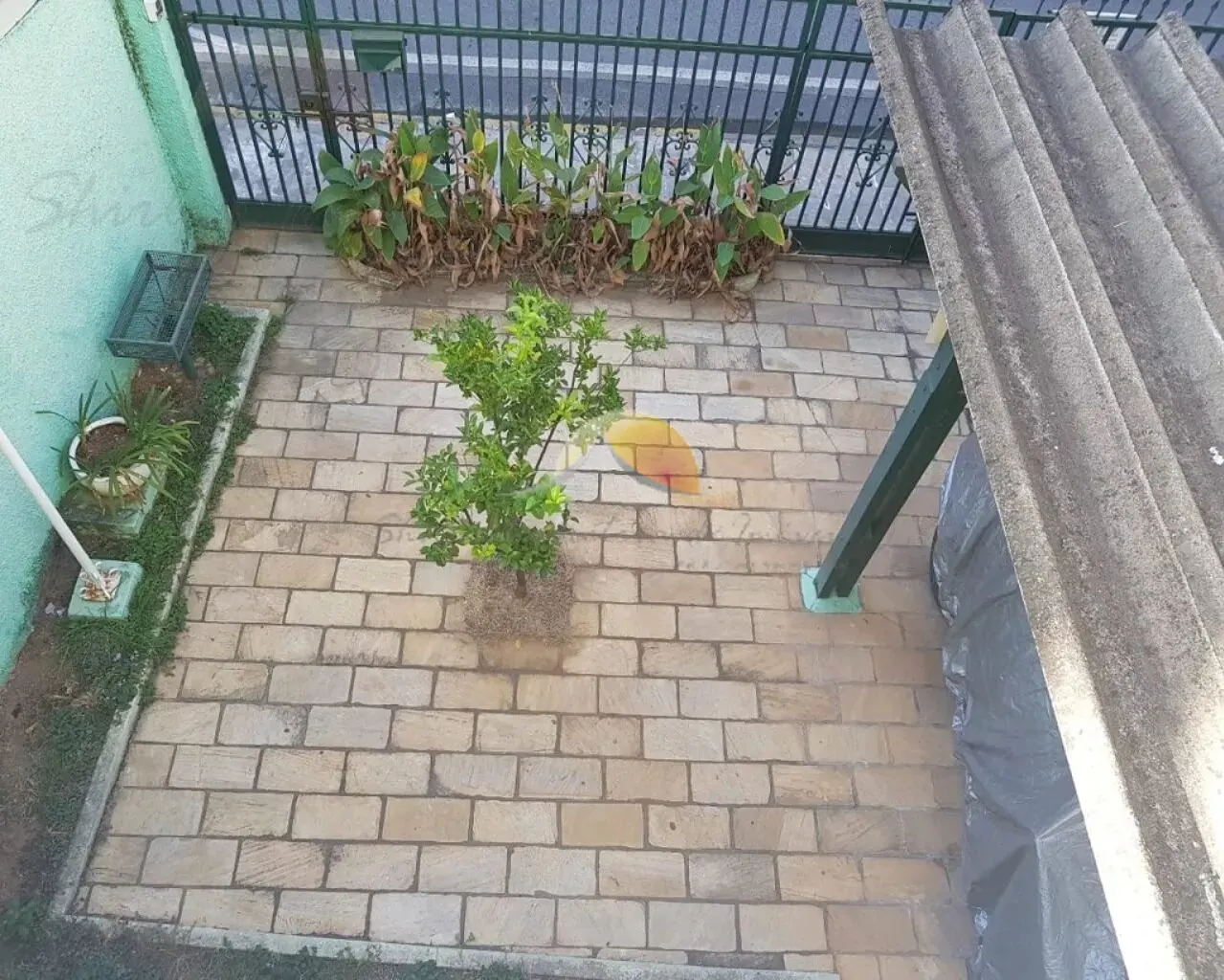 Foto 4 de Casa de 4 quartos (1 suíte) com quintal, em ponto comercial, Centro