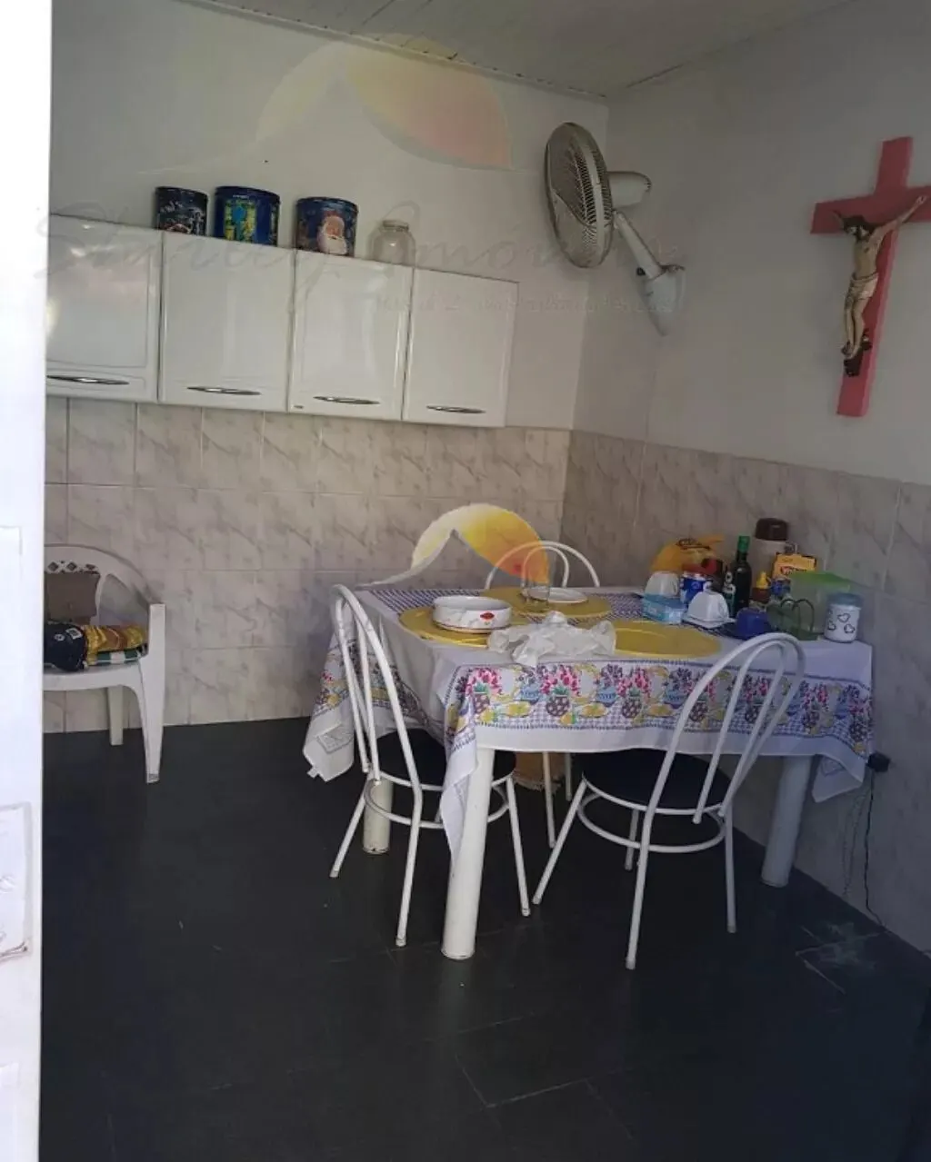 Foto 8 de Casa de 4 quartos (1 suíte) com quintal, em ponto comercial, Centro