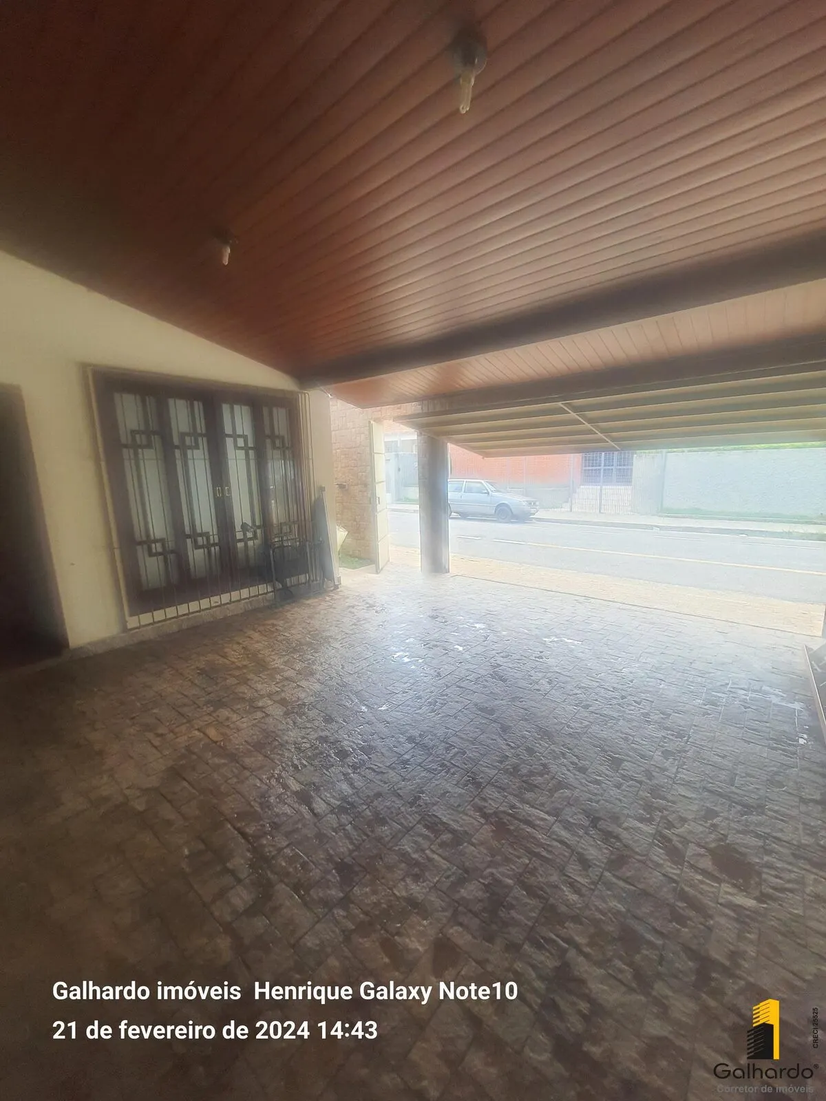 Foto 4 de Casa de 4 quartos (3 suítes) com garagem para 2 carros, Centro