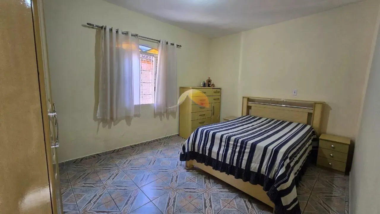 Foto 5 de Casa de 4 quartos com suíte externa, área de churrasco e garagem para 4 carros, Nossa Senhora de Fátima