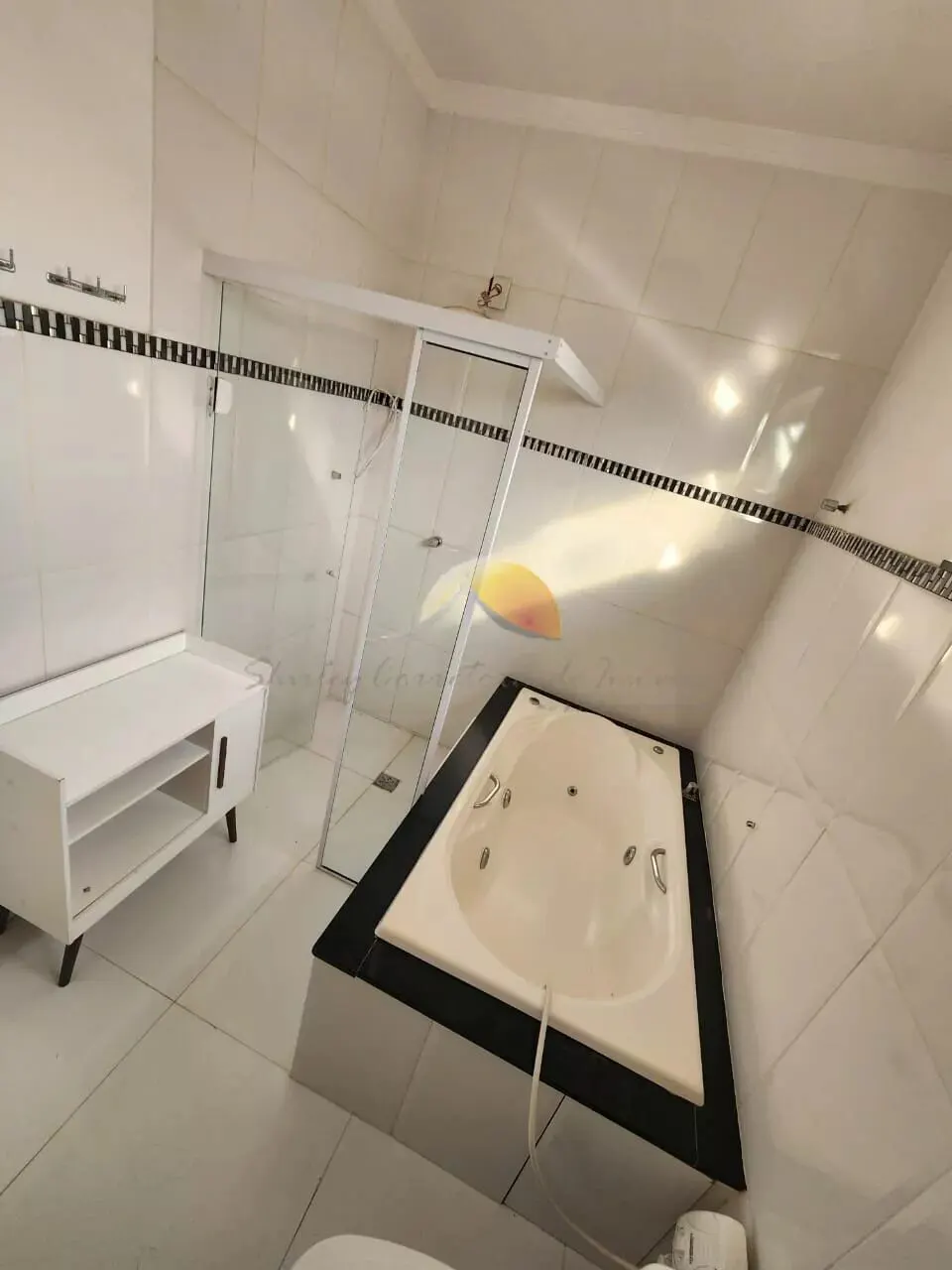 Foto 4 de Casa de 4 quartos com 2 salas e suíte externa, Centro