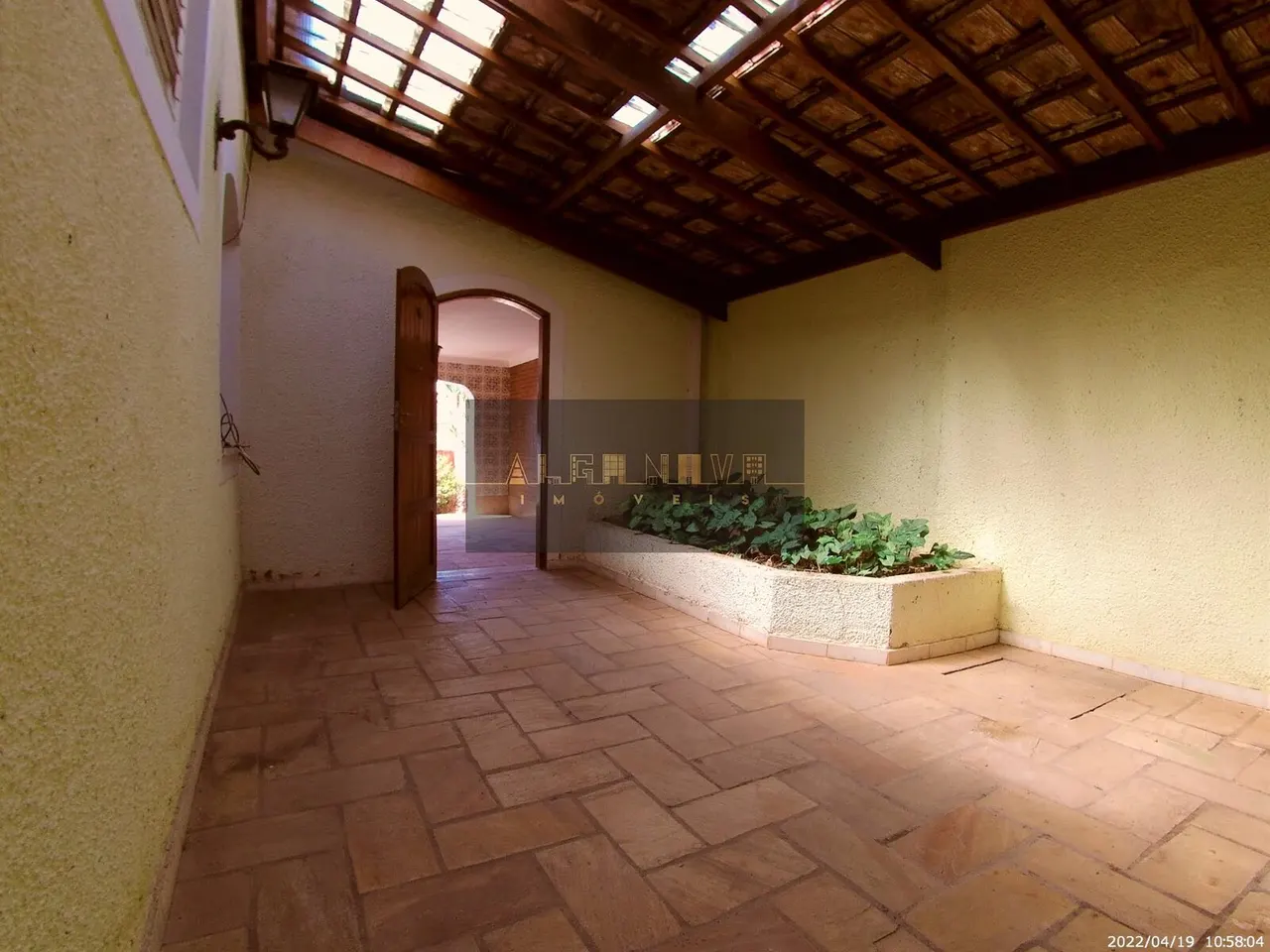 Foto 4 de Casa térrea de 4 quartos (1 suíte) com edícula em terreno de 400 m², BPS