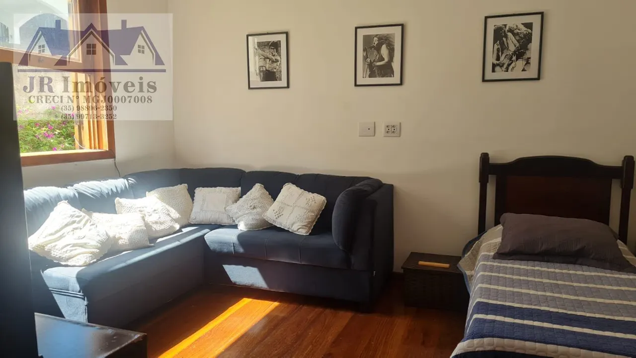Foto 7 de Casa de 4 quartos (1 suíte com closet) com área gourmet e vista da cidade, Oriente