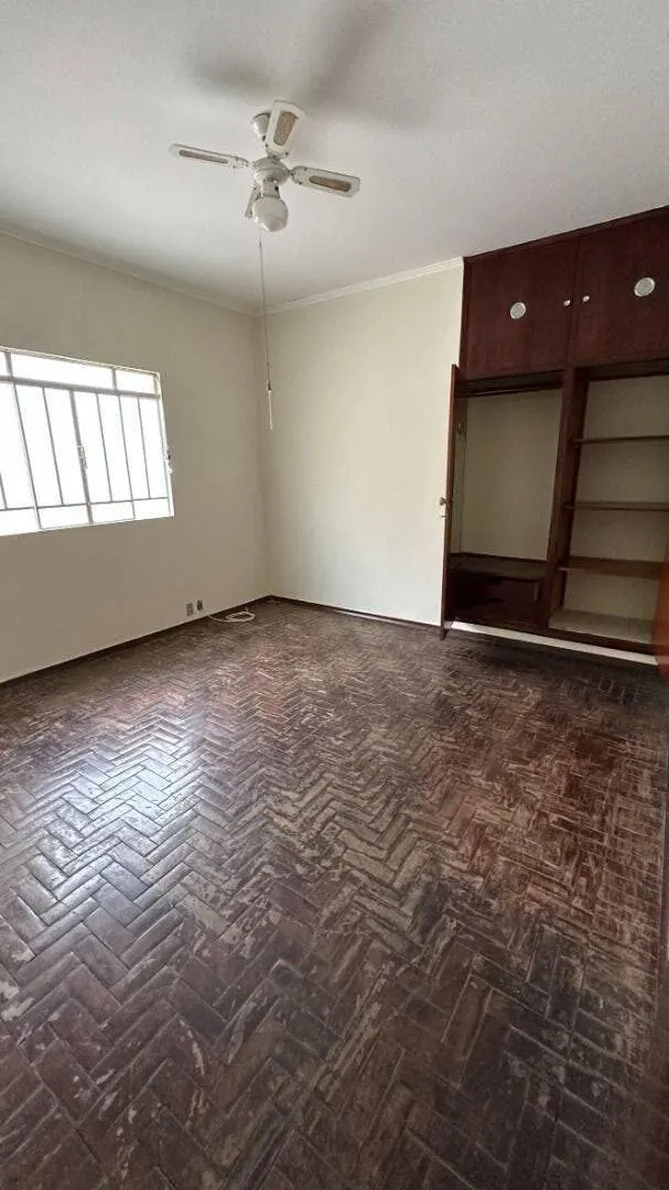 Foto 4 de Casa de 4 quartos (2 suítes) com edícula e escritório, Varginha