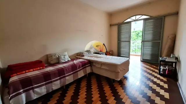 Foto 1 de Sobrado de 4 quartos (1 suíte) com edícula, perto do centro, Varginha