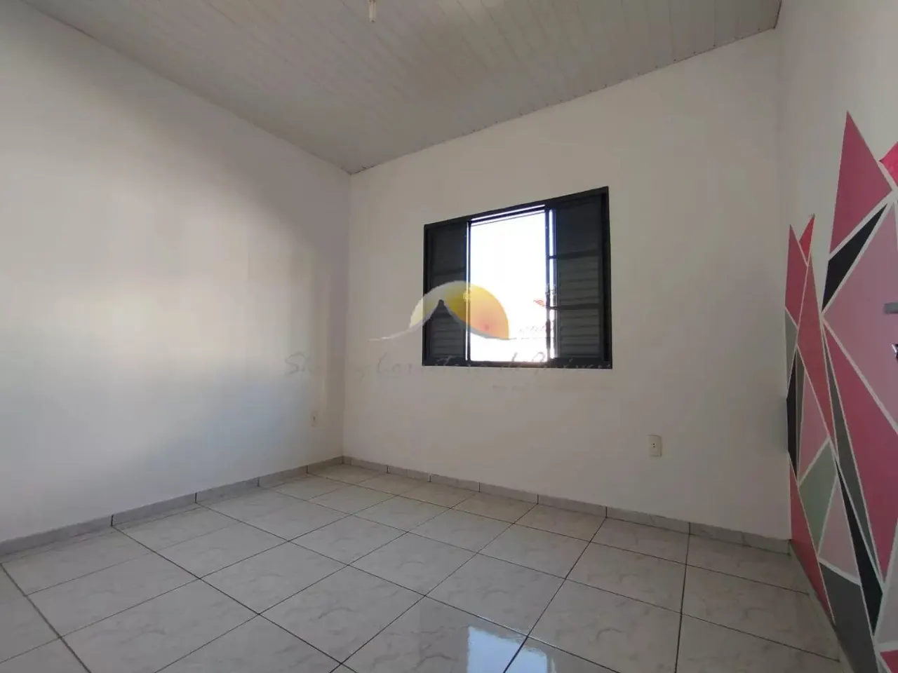 Foto 4 de Sobrado de 4 quartos com quintal gramado e garagem para alugar, Medicina