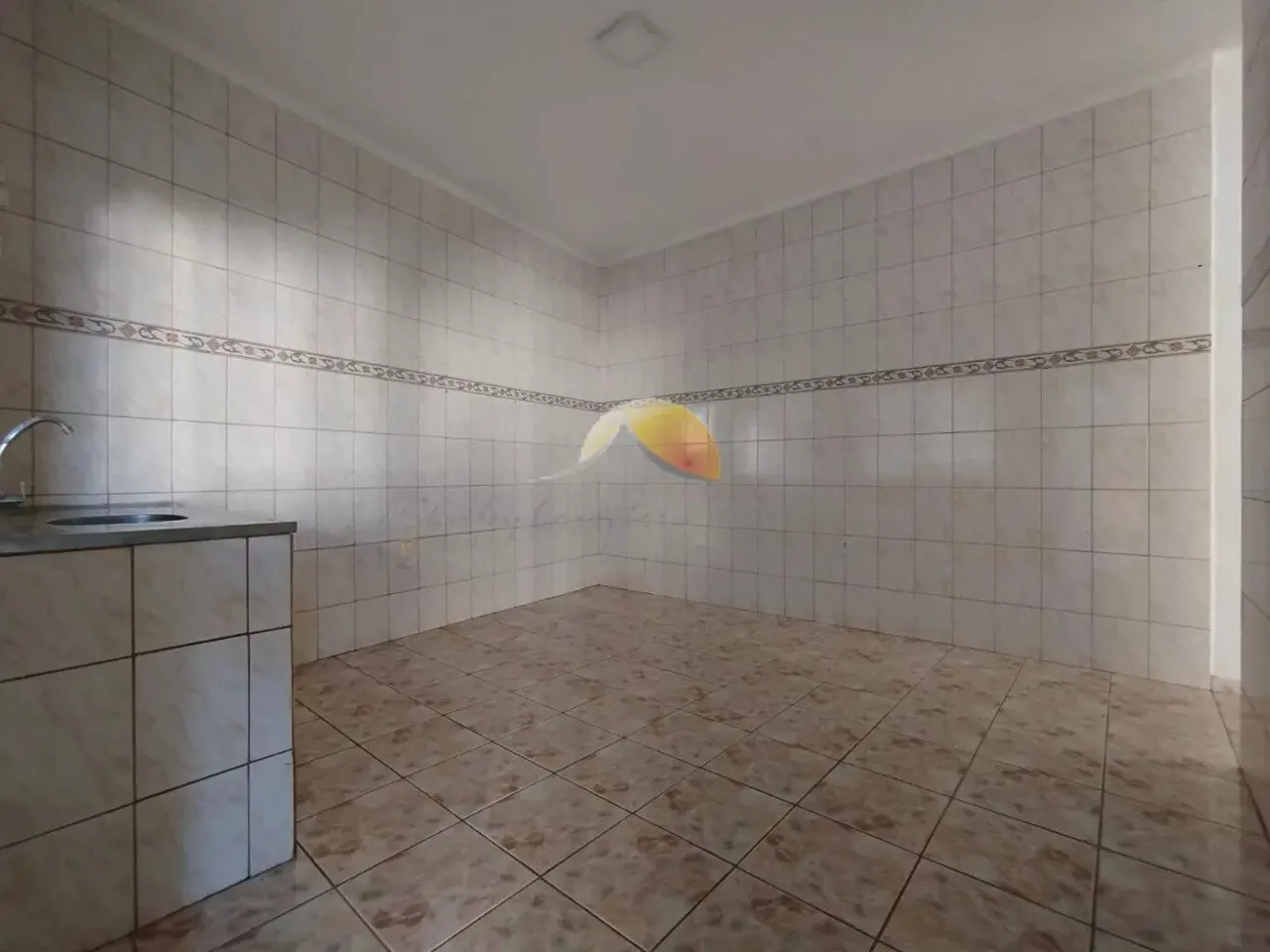Foto 5 de Sobrado de 4 quartos com quintal gramado e garagem para alugar, Medicina