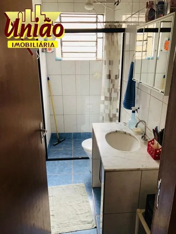 Foto 6 de Casa de 4 quartos com sobrado independente nos fundos, Santa Luzia