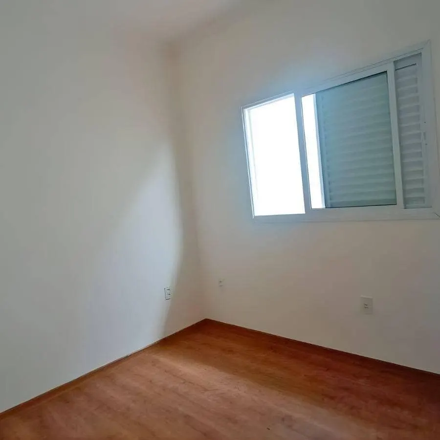 Foto 6 de Casa de 4 quartos (1 suíte com closet) com varanda e 6 vagas, Jardim Eldorado
