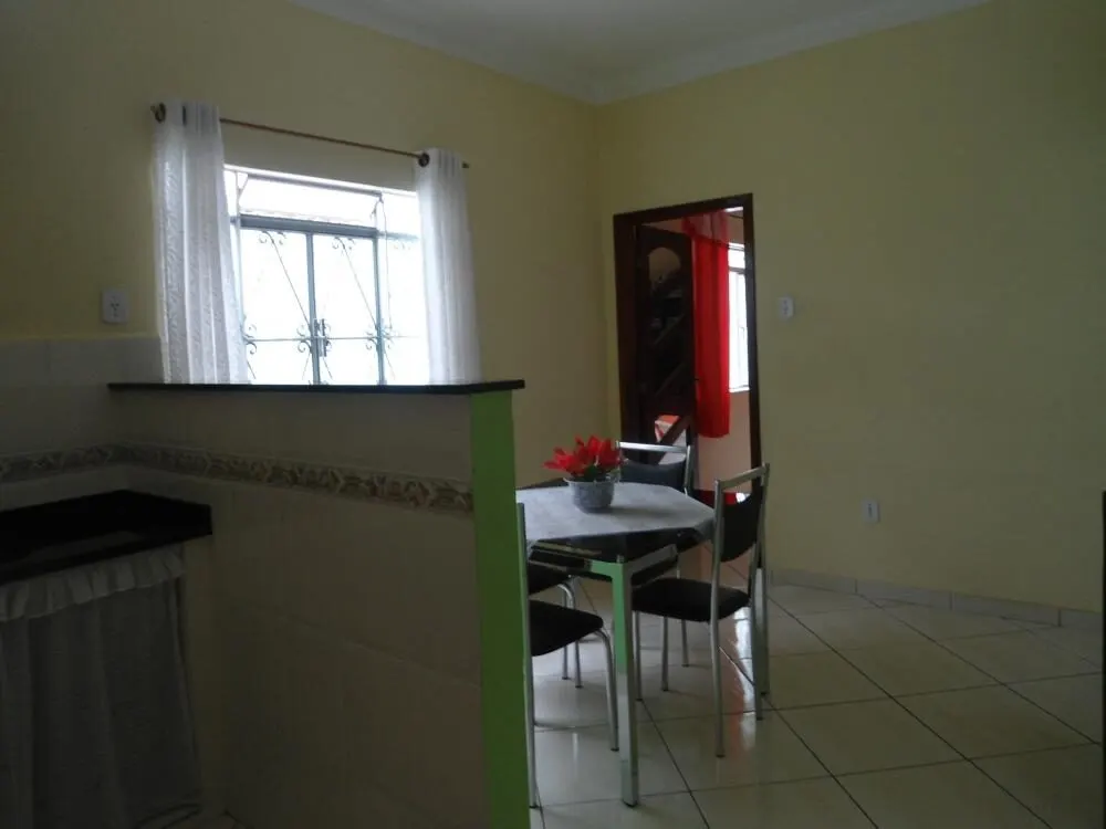 Foto 4 de Casa de 4 quartos com sala grande, copa e quintal, São Vicente