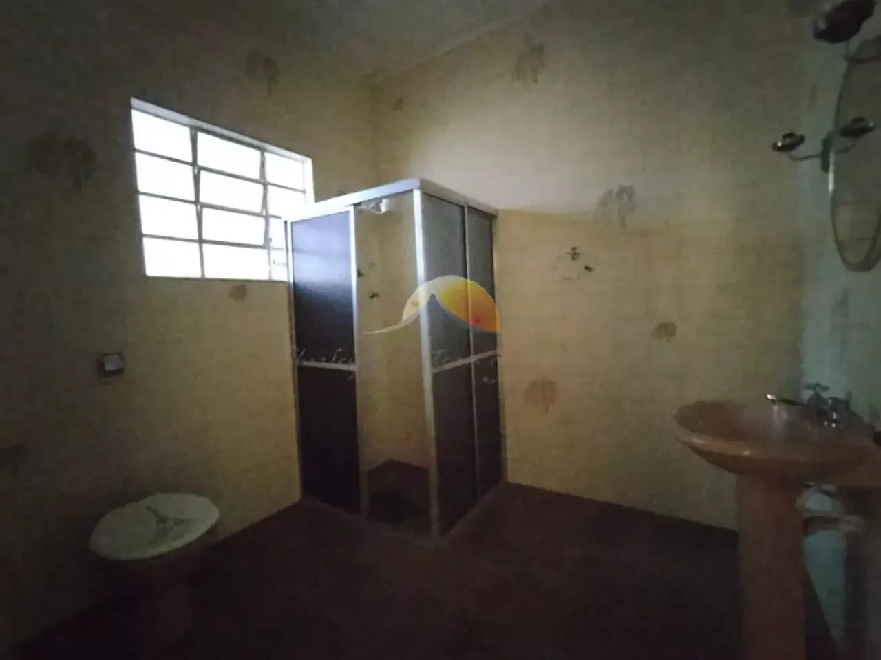 Foto 8 de Casa de 5 quartos com 2 cozinhas e garagem para 2 carros, Varginha