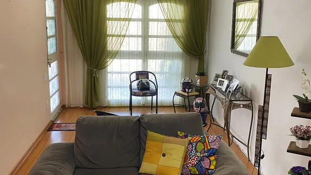 Foto 1 de Casa de 3 quartos e 2 suítes independentes nos fundos, perto da FEPI, Varginha