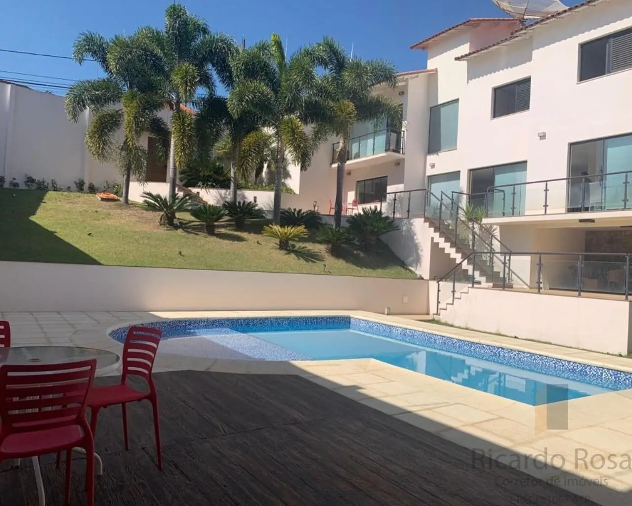 Foto 3 de Casa de 5 quartos (2 suítes) com piscina e terreno de 784 m², BPS