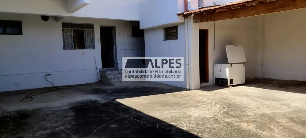 Foto 4 de Casa de 5 quartos com apartamento de 3 quartos nos fundos e entrada por 2 ruas, São Vicente