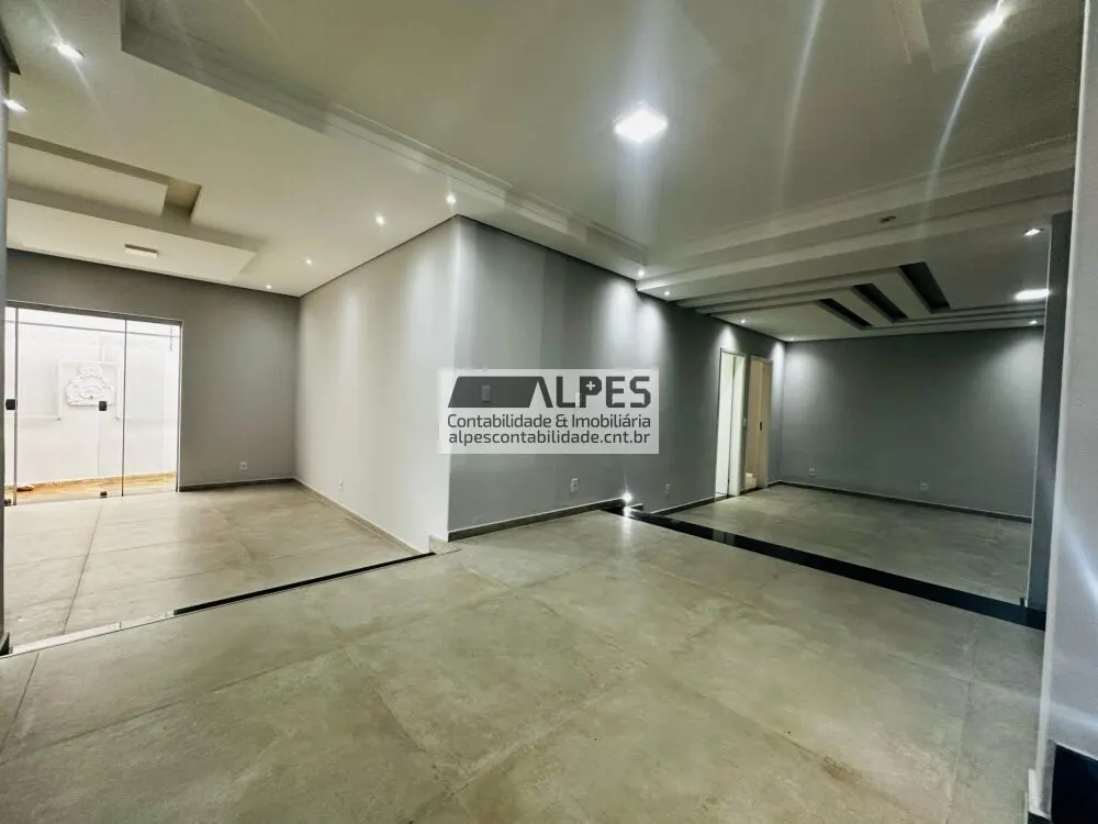 Foto 3 de Casa de 5 quartos (3 suítes) com piscina, sauna e área gourmet, Pinheirinho