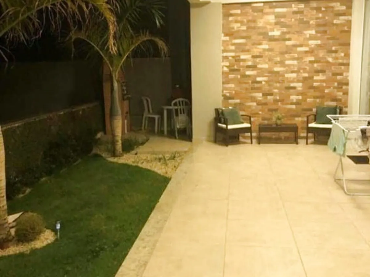 Foto 6 de Casa de 5 quartos (2 suítes) com piscina aquecida e espaço gourmet, Pinheirinho