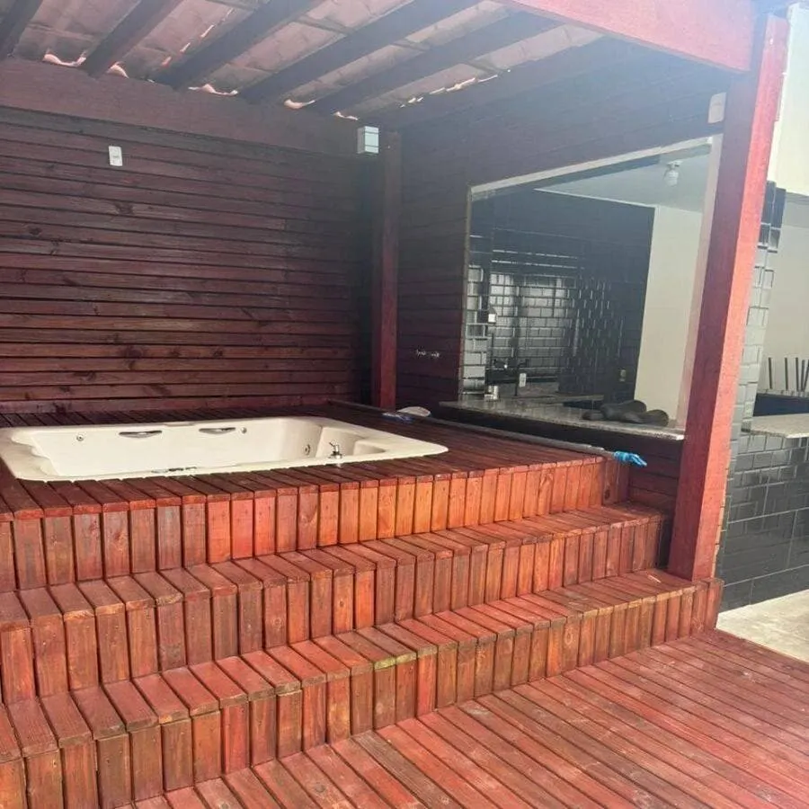 Foto 4 de Casa de esquina com 5 quartos (1 suíte), piscina, SPA e área gourmet, Porto Velho