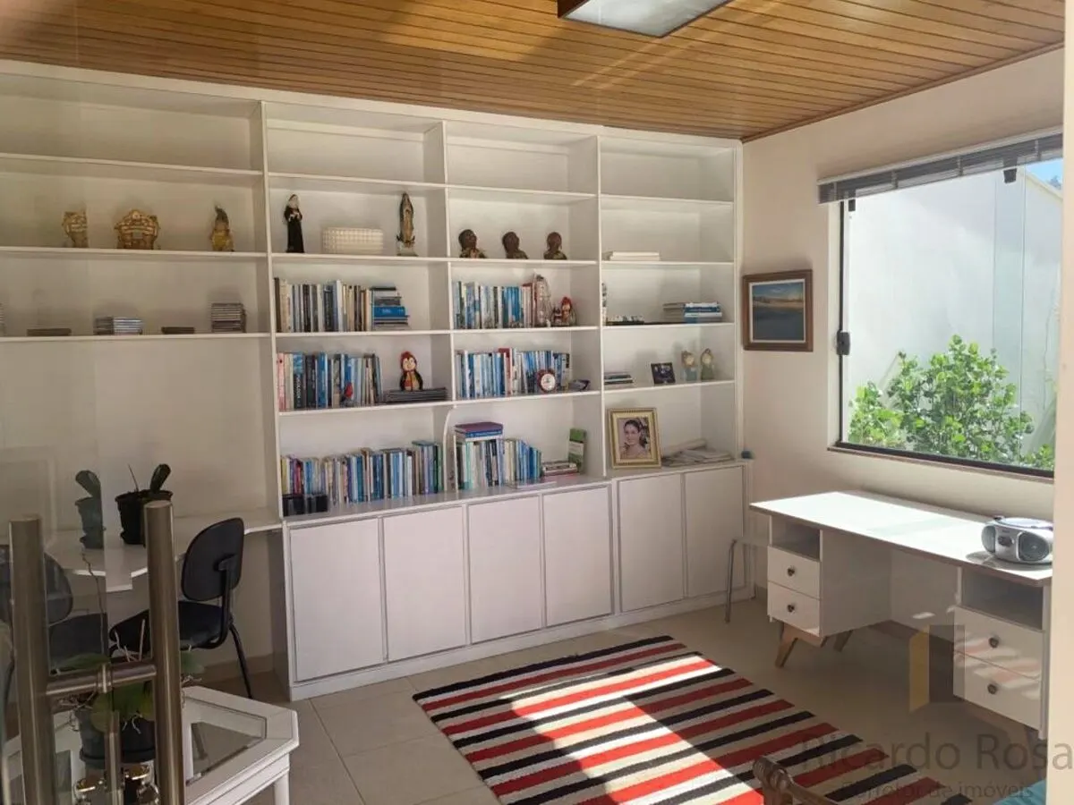 Foto 7 de Casa de 5 quartos (2 suítes) com piscina e jardins em terreno de 784 m², BPS