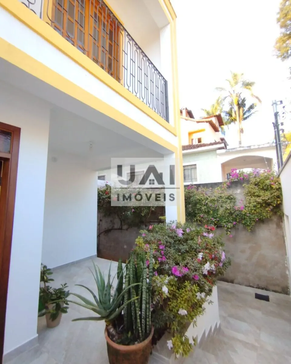 Foto 8 de Casa de 5 quartos em quatro pavimentos com área gourmet e vista, Oriente