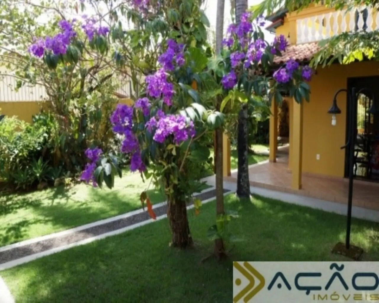 Foto 2 de Casa de 5 quartos (3 suítes) mobiliada, com lareira e jardim, BPS