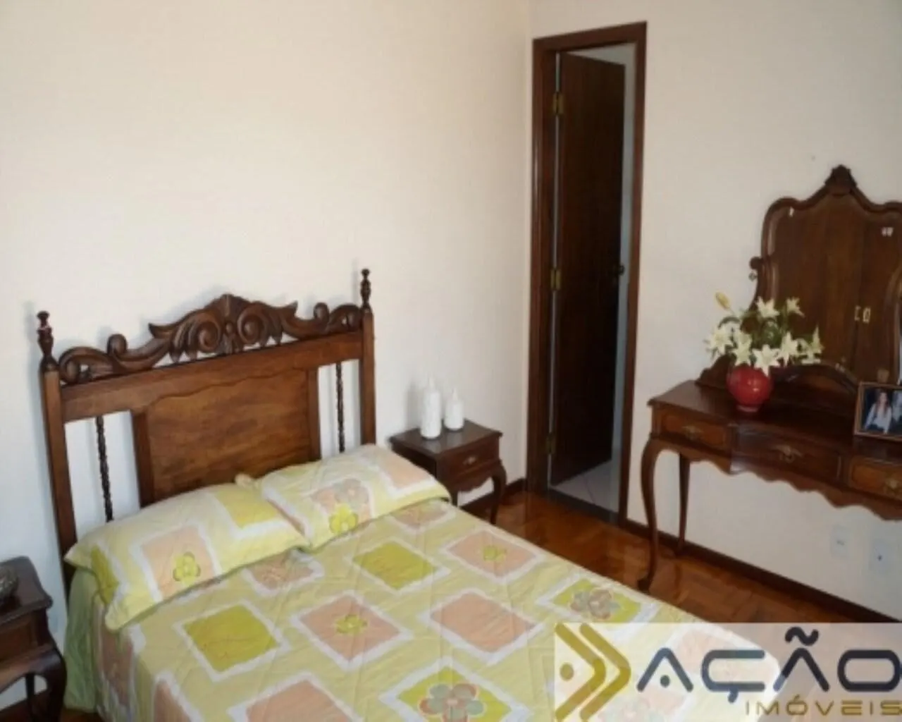 Foto 7 de Casa de 5 quartos (3 suítes) mobiliada, com lareira e jardim, BPS