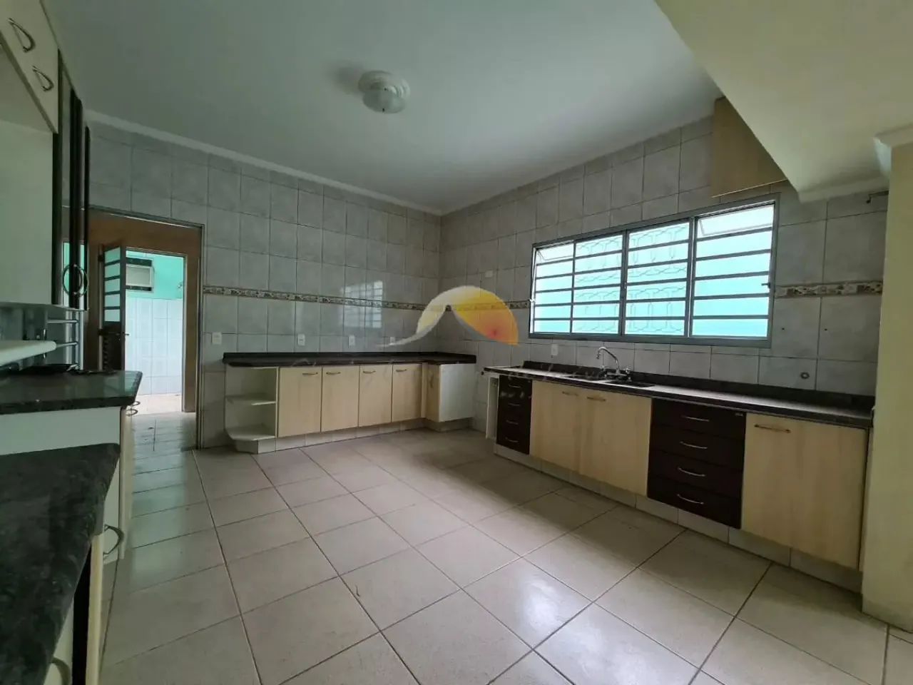 Foto 5 de Casa de 5 suítes com cozinha planejada e garagem para 2 carros, Medicina