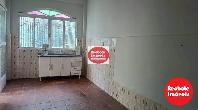 Foto 4 de Casa de 3 quartos (1 suíte) com edícula de 2 quartos, Morro Chic