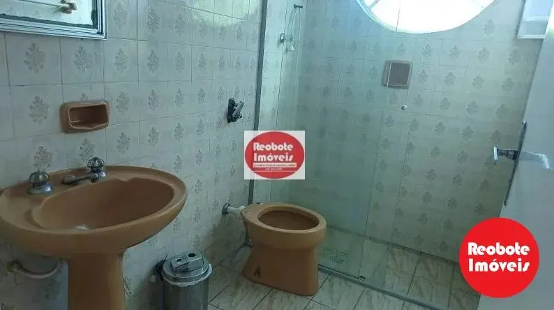Foto 6 de Casa de 3 quartos (1 suíte) com edícula de 2 quartos, Morro Chic