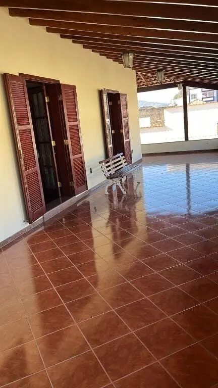 Foto 7 de Casa de 6 quartos (1 suíte) em frente à Faculdade de Medicina, São Vicente