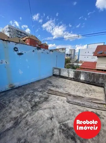 Foto 4 de Casa de 6 quartos (2 suítes) com edícula e quintal, Morro Chic
