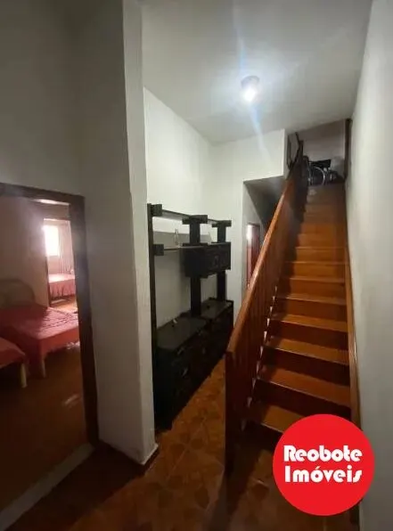 Foto 7 de Casa de 6 quartos (2 suítes) com edícula e quintal, Morro Chic