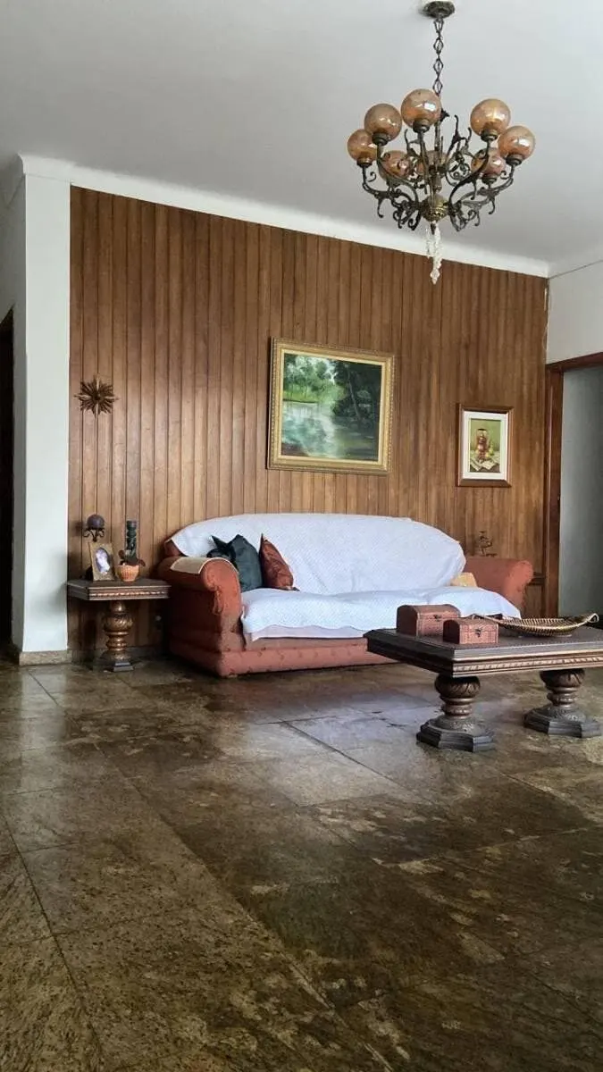 Foto 4 de Casa dos anos 90 com 6 quartos (2 suítes) e amplo espaço, São Vicente