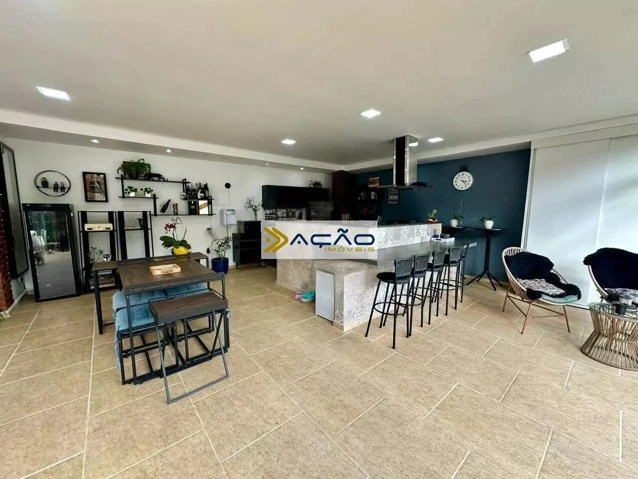 Foto 4 de Casa de 7 quartos (2 suítes) com piscina em condomínio, Santa Rosa