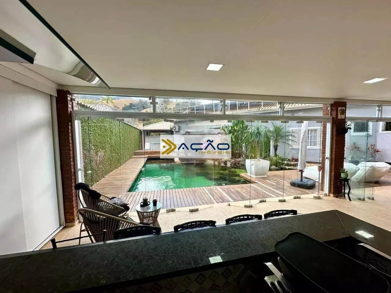 Foto 5 de Casa de 7 quartos (2 suítes) com piscina em condomínio, Santa Rosa