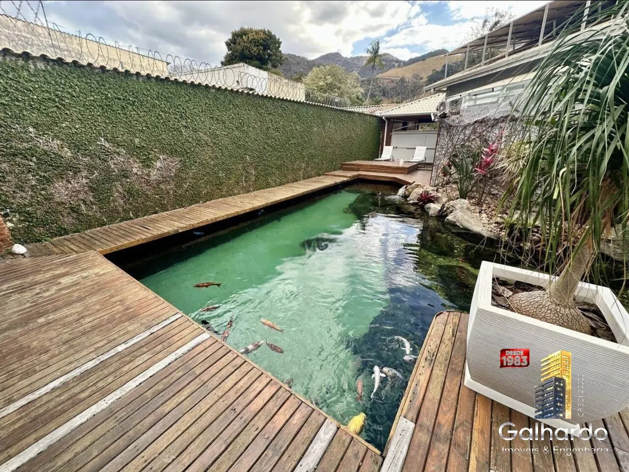 Foto 4 de Casa de 7 quartos (2 suítes) com piscinas e sauna em condomínio, Santa Rosa