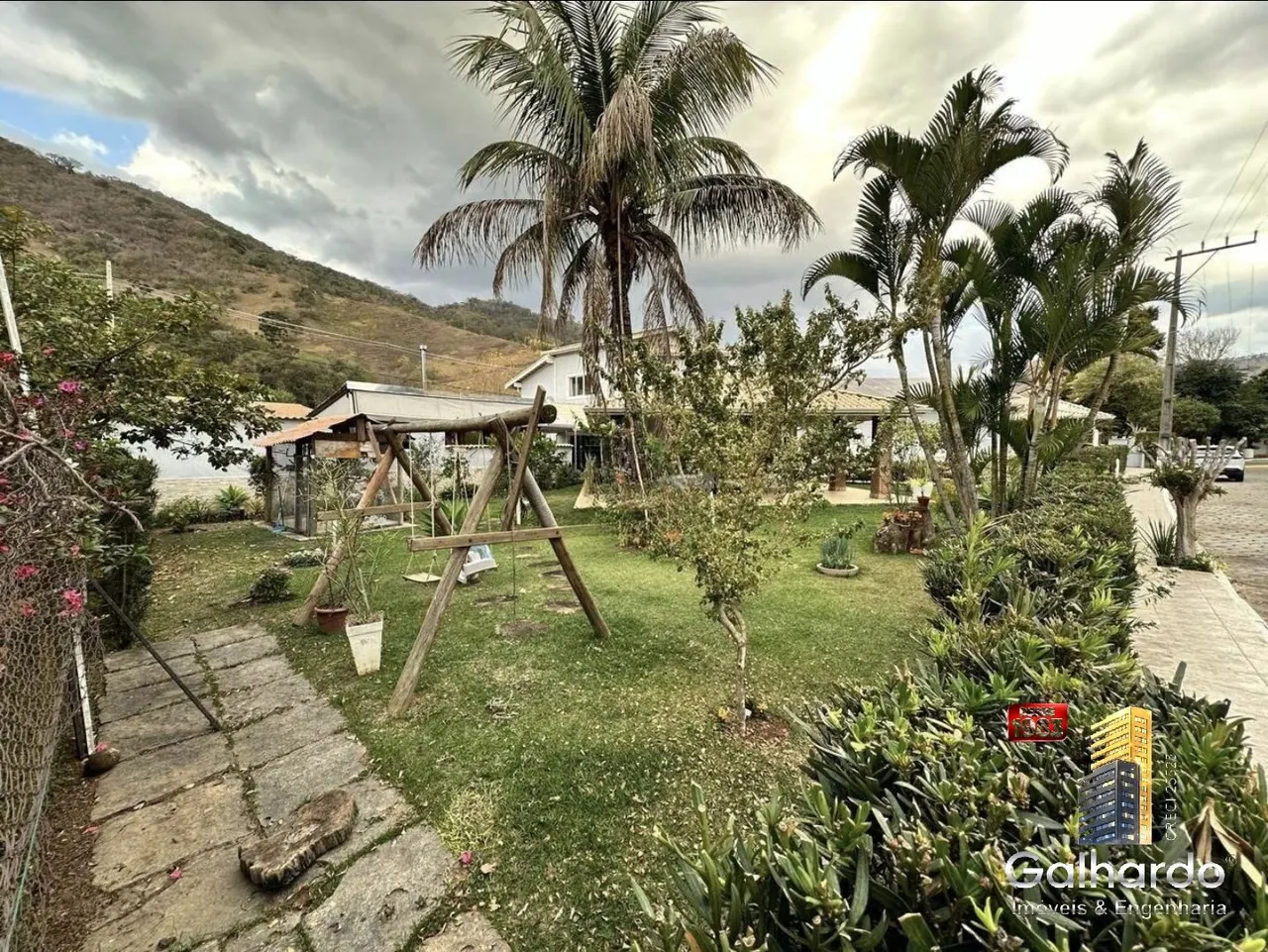 Foto 8 de Casa de 7 quartos (2 suítes) com piscinas e sauna em condomínio, Santa Rosa