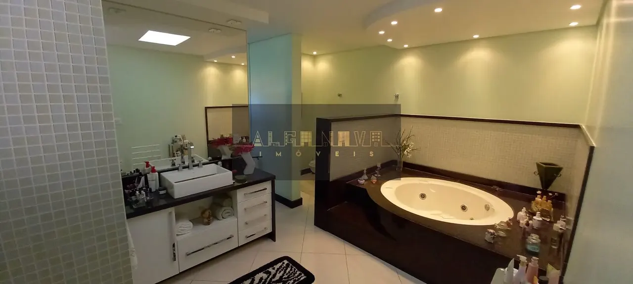 Foto 5 de Casa de alto padrão com 6 quartos (5 suítes), piscina e área gourmet, BPS