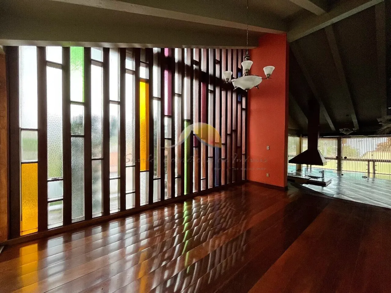 Foto 6 de Casa de alto padrão com 2 suítes, piscina e área gourmet, Pinheirinho